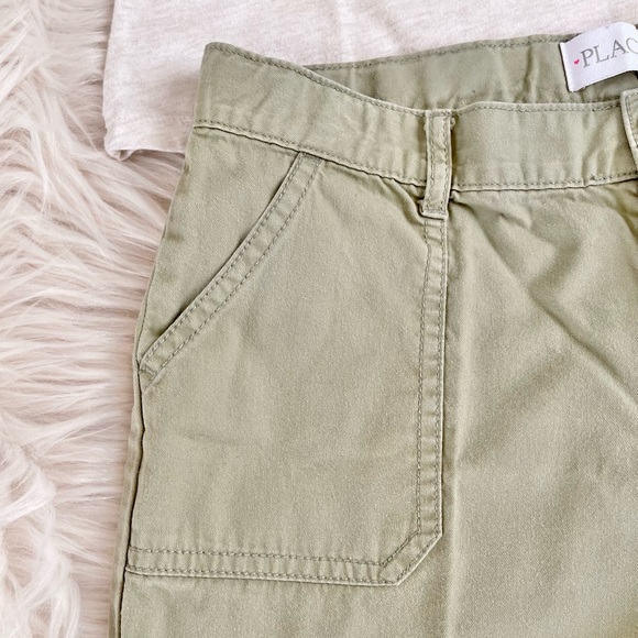 The Children’s Place Girls Sequined Beige Top/Green Short GUC Size L (10-12) - Picture 2 of 10